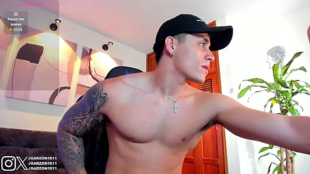  joansoto online show from 10-09-25, 03:01