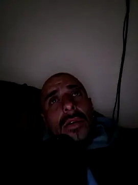 fire menxxx001 online show from 01-12-26, 09:27