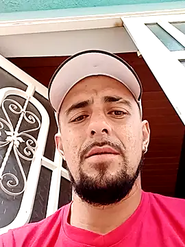 Snapshot of fire_menxxx001 chatting on 02-08-25, 02:05 fire menxxx001 online show from 02-08-25, 02:05