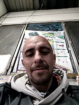 fire menxxx001 online show from 02-07-26, 06:21