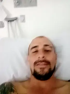 Snapshot of fire_menxxx001 chatting on 12-06-24, 07:39 fire menxxx001 online show from 12-06-24, 07:39