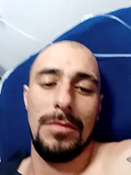 Snapshot of fire_menxxx001 chatting on 12-18-24, 04:09 fire menxxx001 online show from 12-18-24, 04:09