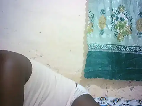 Snapshot of ebony_valleria chatting on 07-07-26, 05:10 ebony valleria online show from 07-07-26, 05:10