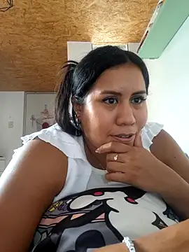 Snapshot of KasiaVenus_ chatting on 02-16-25, 09:38 KasiaVenus online show from 02-16-25, 09:38