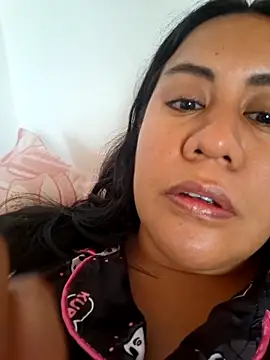 Snapshot of KasiaVenus_ chatting on 10-08-25, 02:18 KasiaVenus online show from 10-08-25, 02:18