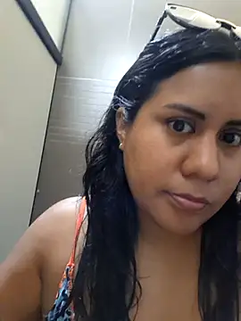 Snapshot of KasiaVenus_ chatting on 03-11-25, 07:25 KasiaVenus online show from 03-11-25, 07:25