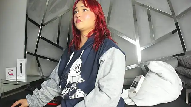 Catherinee69 x online show from 12-23-25, 02:44