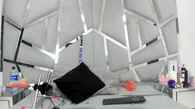 Catherinee69 x online show from 03-12-25, 10:39