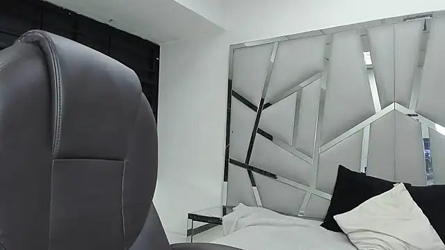 Catherinee69 x online show from 02-17-26, 03:26