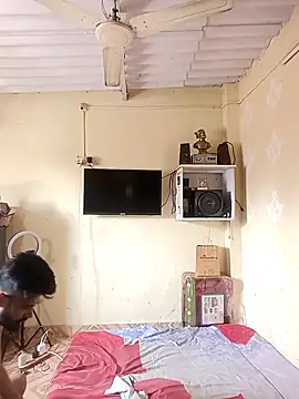 saggy1218 online show from 04-18-26, 09:11