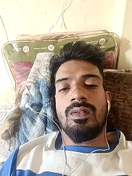 saggy1218 online show from 12-23-25, 10:14