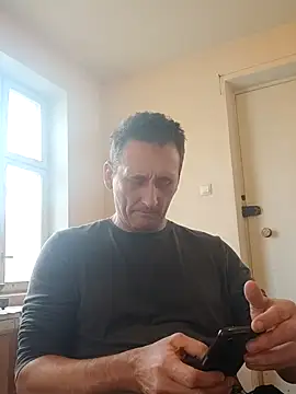 Viause Kentauelle online show from 03-05-25, 01:17