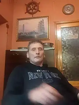 Viause Kentauelle online show from 10-08-25, 06:37