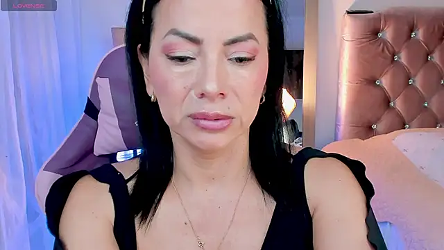 veronika naughty online show from 10-15-25, 02:14