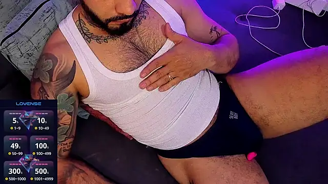 Snapshot of mikemulerr chatting on 11-01-25, 09:30 mikemulerr online show from 11-01-25, 09:30