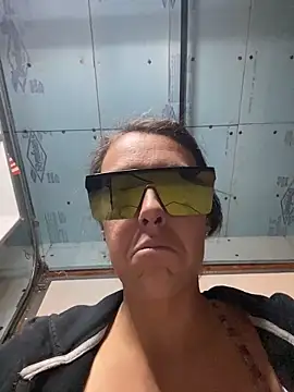 mrs  unknown online show from 11-22-25, 11:03