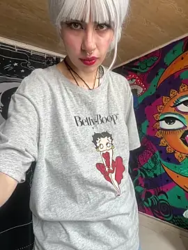  Artemisa X online show from 12-18-25, 05:17