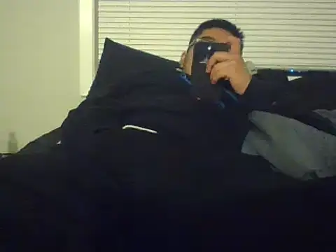 trans-leather online show from 02-20-25, 03:23