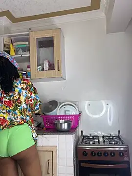 NASTY BOBO online show from 12-15-25, 05:02