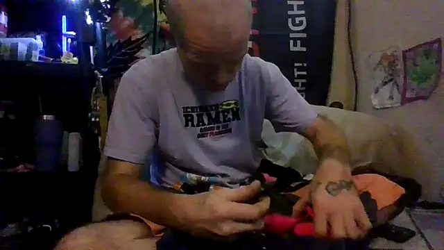 jaxx12369 online show from 10-13-25, 05:42