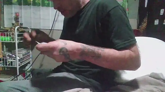 jaxx12369 online show from 04-18-26, 03:42