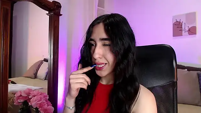 madisex s online show from 10-24-25, 01:10