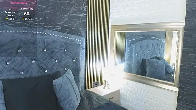 charlotte  G online show from 02-08-26, 10:57