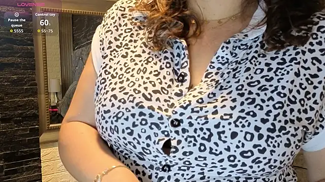 charlotte  G online show from 03-02-26, 10:55