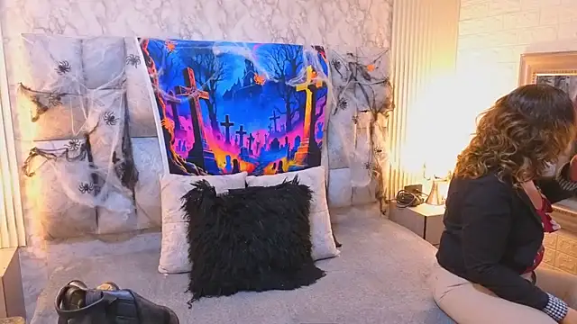 charlotte  G online show from 10-23-25, 10:58