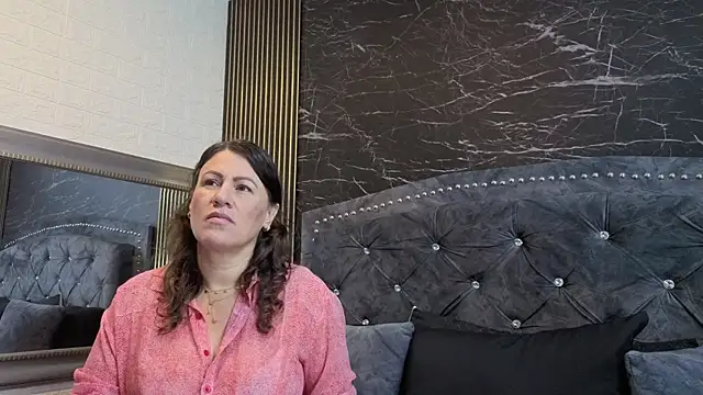 charlotte  G online show from 03-13-26, 10:09