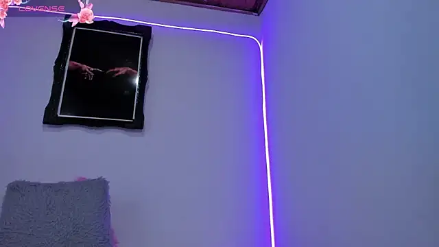 liz 25b online show from 11-28-25, 04:01