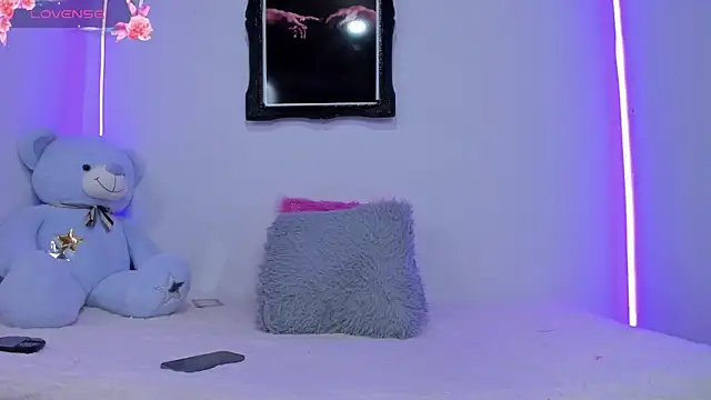 liz 25b online show from 11-29-25, 04:01