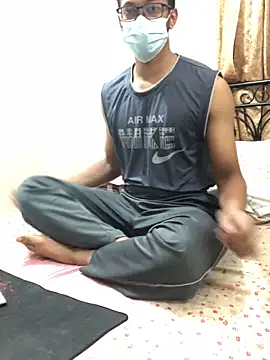 Zeuhorny online show from 09-25-25, 08:48