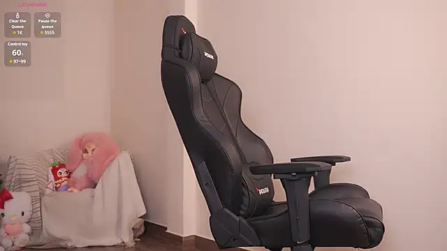 Miuzxc online show from 03-08-25, 12:44