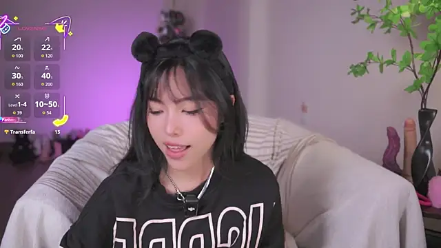 Miuzxc online show from 09-18-25, 04:48