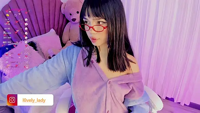 Snapshot of Lovely_celestte chatting on 03-12-25, 12:42 Lovely celestte online show from 03-12-25, 12:42