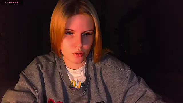 VoluptuousDreams online show from 02-02-25, 10:06