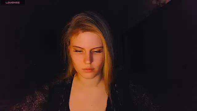 VoluptuousDreams online show from 02-27-25, 05:16