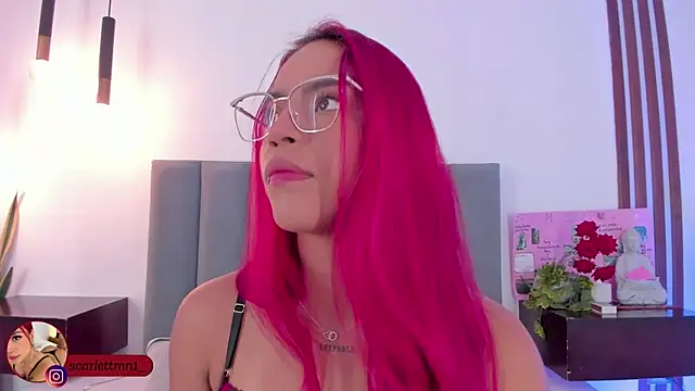 Scarlett Morgan  online show from 10-07-25, 06:20