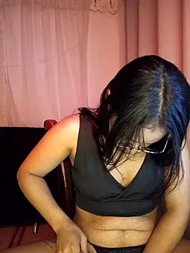 Snapshot of Sexy-manyu chatting on 02-02-25, 04:37 Sexy-manyu online show from 02-02-25, 04:37