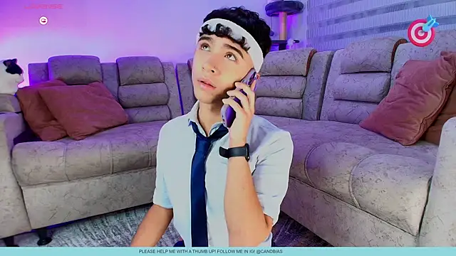 Niico Cruz online show from 10-17-25, 05:11