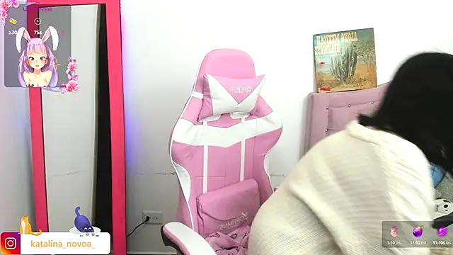 Katalina novoa online show from 09-24-25, 02:07