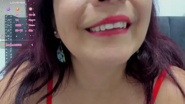 Snapshot of Sammy_Castlevill chatting on 02-28-25, 03:26 Sammy Castlevill online show from 02-28-25, 03:26
