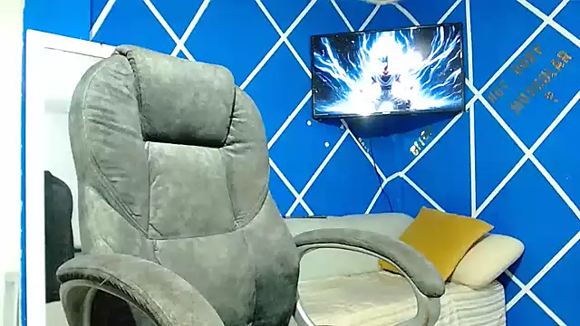 alexander megan online show from 10-12-25, 11:28