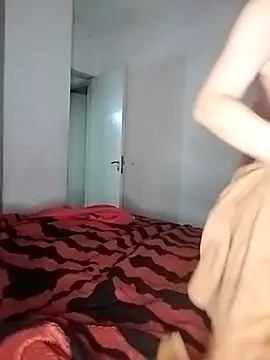 Snapshot of Marye_sony chatting on 09-26-25, 02:40 Marye sony online show from 09-26-25, 02:40