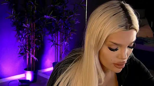 shayblonde online show from 03-03-25, 08:11