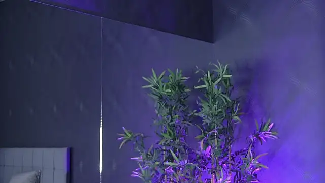 shayblonde online show from 03-17-25, 01:08