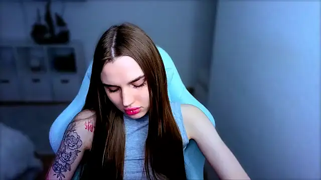 StellaLawless online show from 11-06-25, 07:51