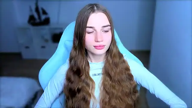 StellaLawless online show from 10-15-25, 07:44