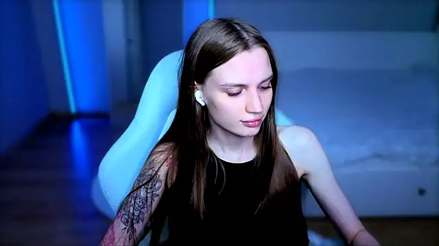 Snapshot of StellaLawless chatting on 06-30-26, 10:54 StellaLawless online show from 06-30-26, 10:54